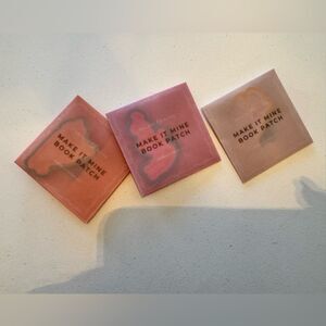 Archer and olive
Set of Three Make It Mine Book Patches #18